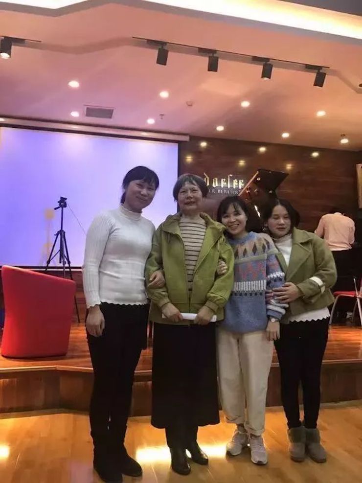 热博特邀艺术家白志娴